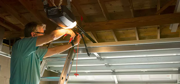 Garage Door Opener Sales and Installation Oak Bay
