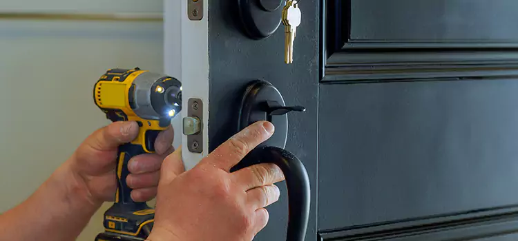 Commercial Door Lock Installation Oak Bay